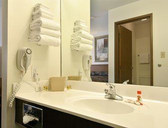 Super 8 By Wyndham Airport Hotel 2*